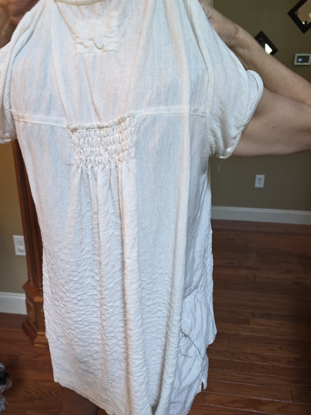 Cupio Cream Short-Sleeve Textured Tunic